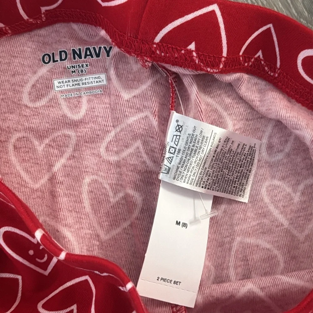 Old Navy Kids Medium Pajama Set Long Sleeve Long Pants with White Hearts NWT